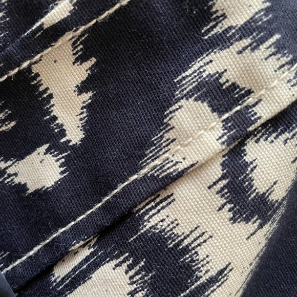 TALBOTS Navy and Beige V-Neck Dress, Womens Size 6 Petite; Ready to Ship - Picture 9 of 16